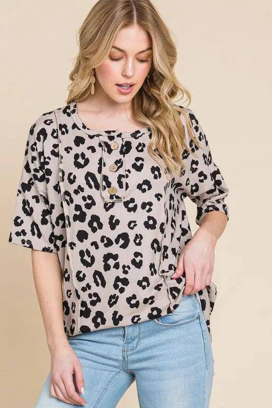 BOMBOM Button Detail Exposed Seam Leopard Half Sleeve Top - Urban Trend Fashion