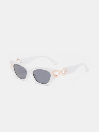 Polycarbonate Frame Cat-Eye Sunglasses - Urban Trend Fashion