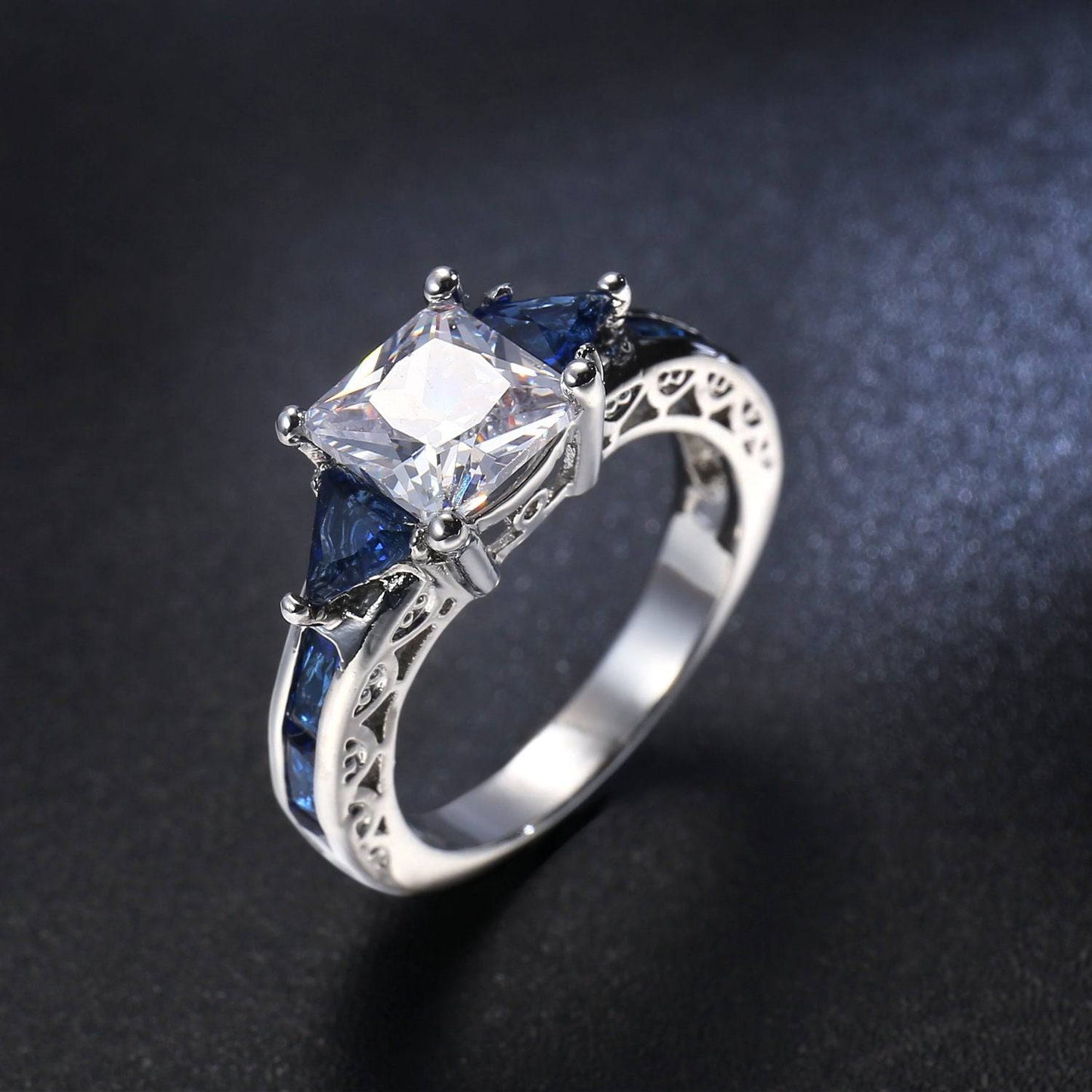 Women&#039;s Zircon Jewelry Ring - Urban Trend Fashion